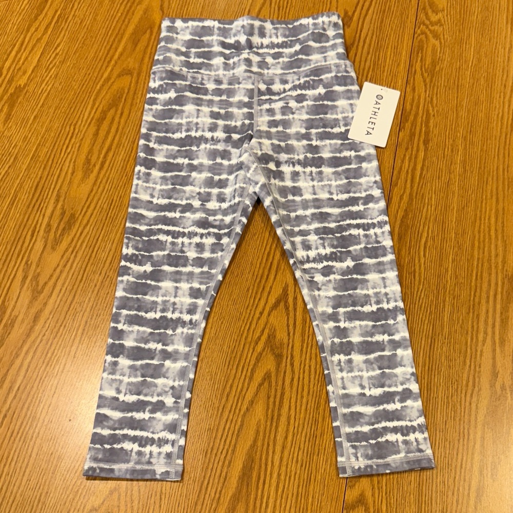 Athleta Elation Printed Capri Leggings size xs. Nwt’s